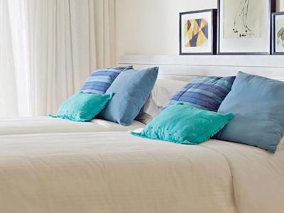 ”Holiday Inn Resort Kandooma Maldives 5*”