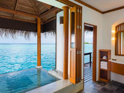 ”Sheraton Full Moon Resort & Spa 5*”