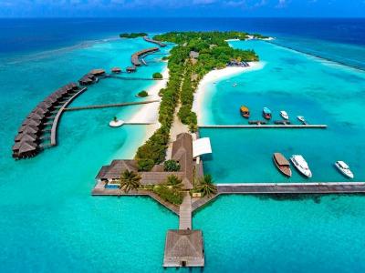 ”Sheraton Full Moon Resort & Spa 5*”
