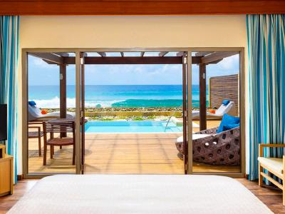 ”Sheraton Full Moon Resort & Spa 5*”
